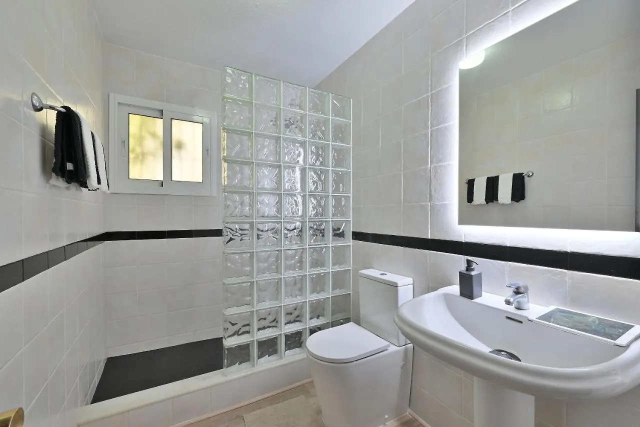 Holiday home Bungalow With Large Terrace In A Quiet Park - Beach Nearby Sitio de Calahonda